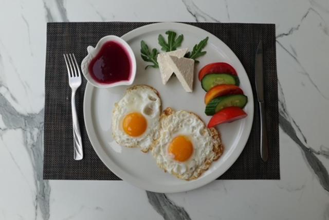Okej Hotel Голем Екстериор снимка